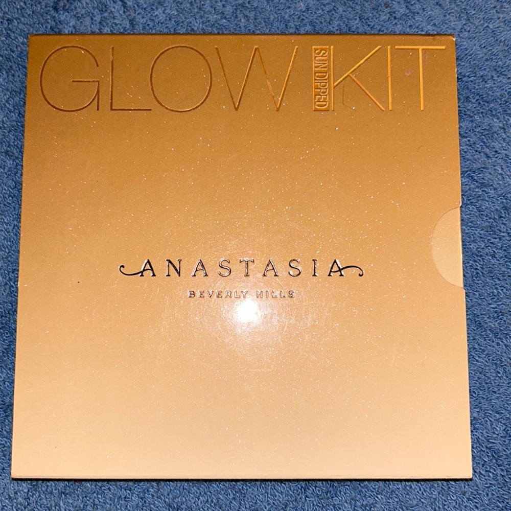 Anastasia Beverly Hills Sun Dipped Glow Kit